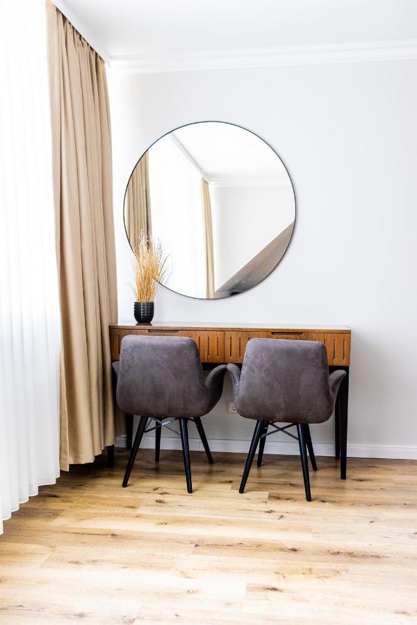 שרבאוץ Moderne Maisonette Ferienwohnung Mit Gartenzugang, Nur 7 Gehminuten Zum Strand, Parkplatz & Fahrradunterstellplatz מראה חיצוני תמונה